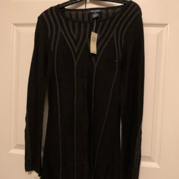 Brand New With Tags! MAX Edition Sweater - Picture 1 of 2